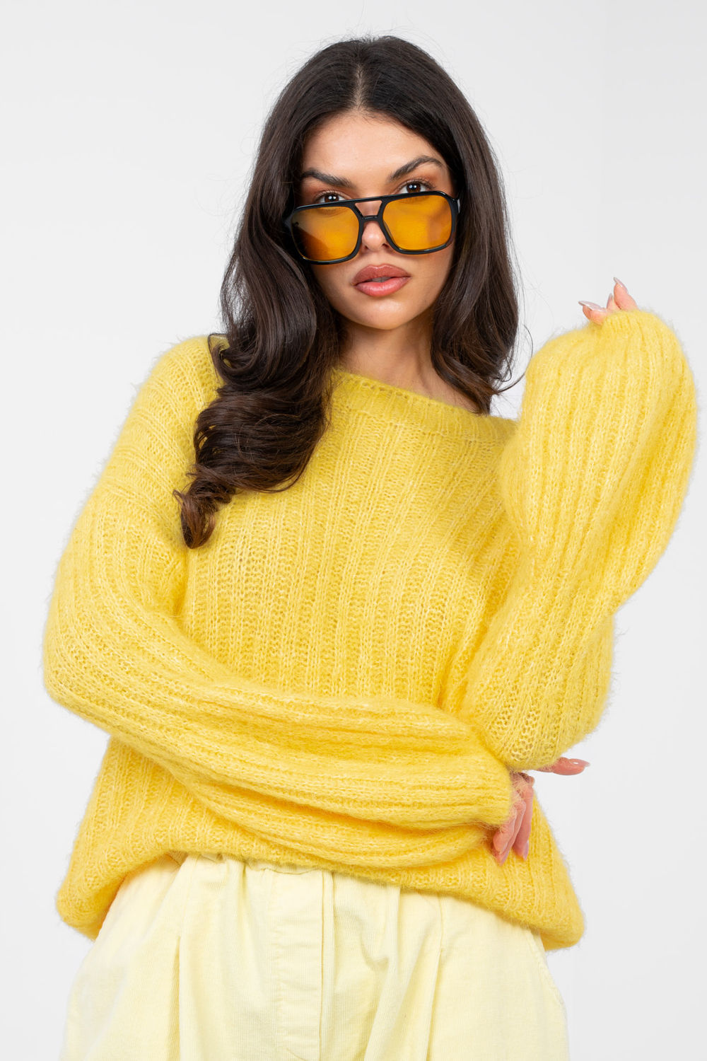 Sweter Damski Model MI-SW-9642.01 Yellow - Italy Moda224367 - Żółty