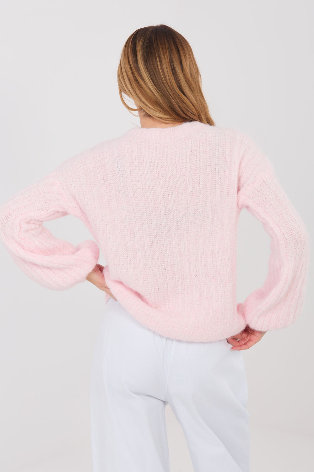 Sweter Damski Model MI-SW-9642.01 Light Pink - Italy Moda224372 - Różowy - obrazek 3