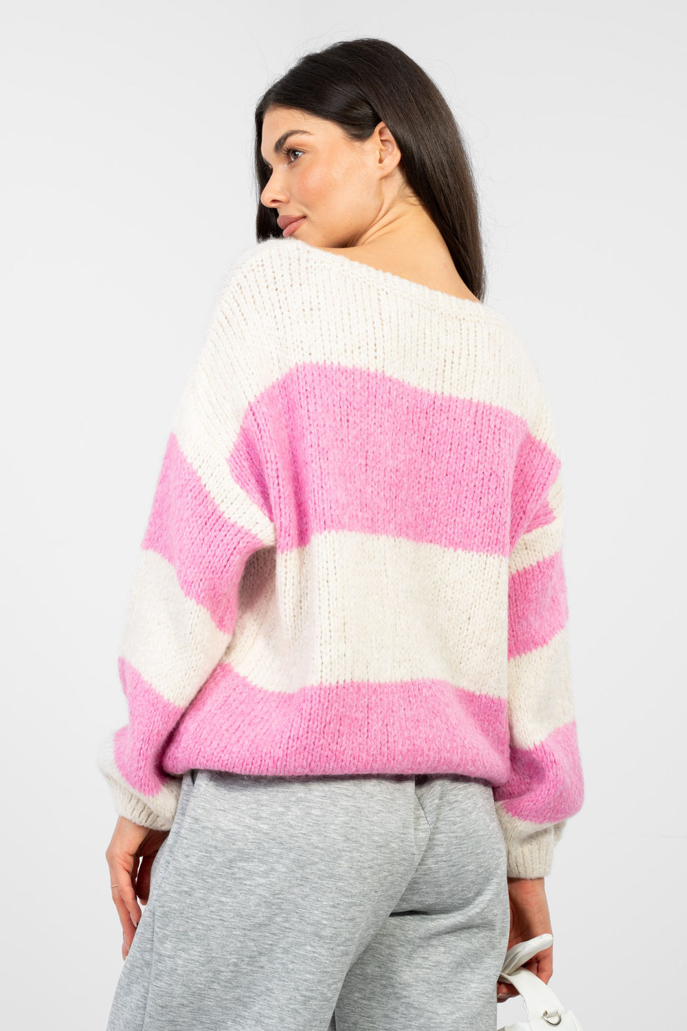 Sweter Damski Model MI-SW-0203.71 Pink - Italy Moda224390 - Różowy - obrazek 3