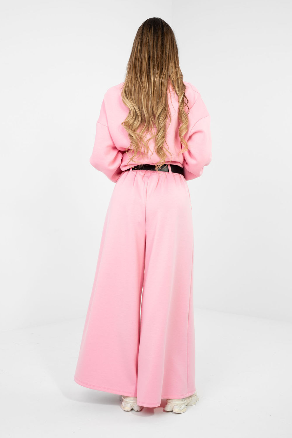 Spodnie Dresowe Model IT-SP-17872.29 Pink - Rue Paris224595 - Różowy - obrazek 3