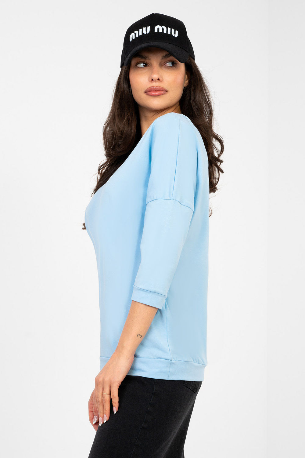 Bluzka Model RV-BZ-A1192.71 Light Blue - Rue Paris224653 - Niebieski - obrazek 3