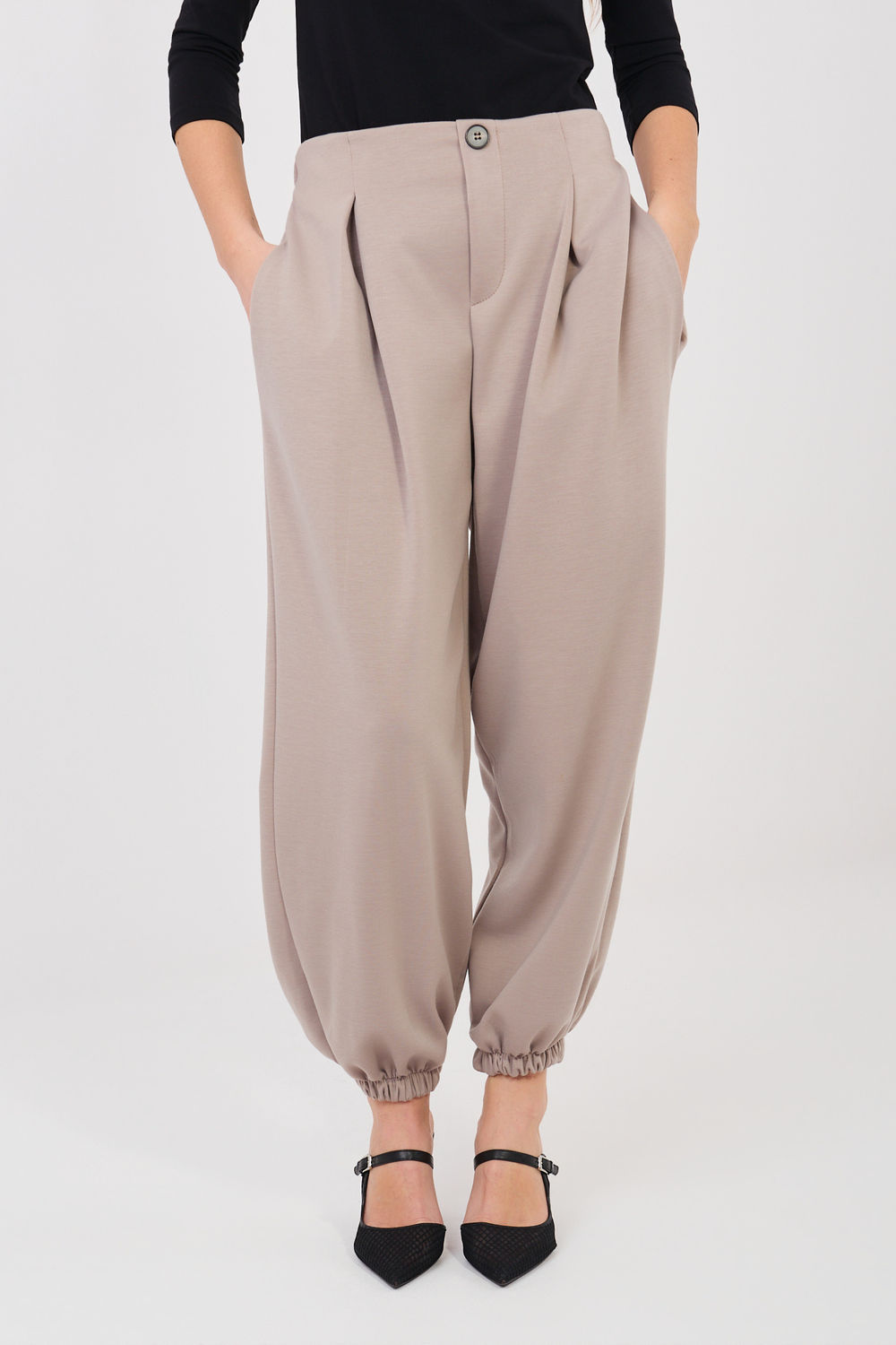 Spodnie Dresowe Model IT-SP-9995.12P Dark Beige - Italy Moda224833 - Beżowy