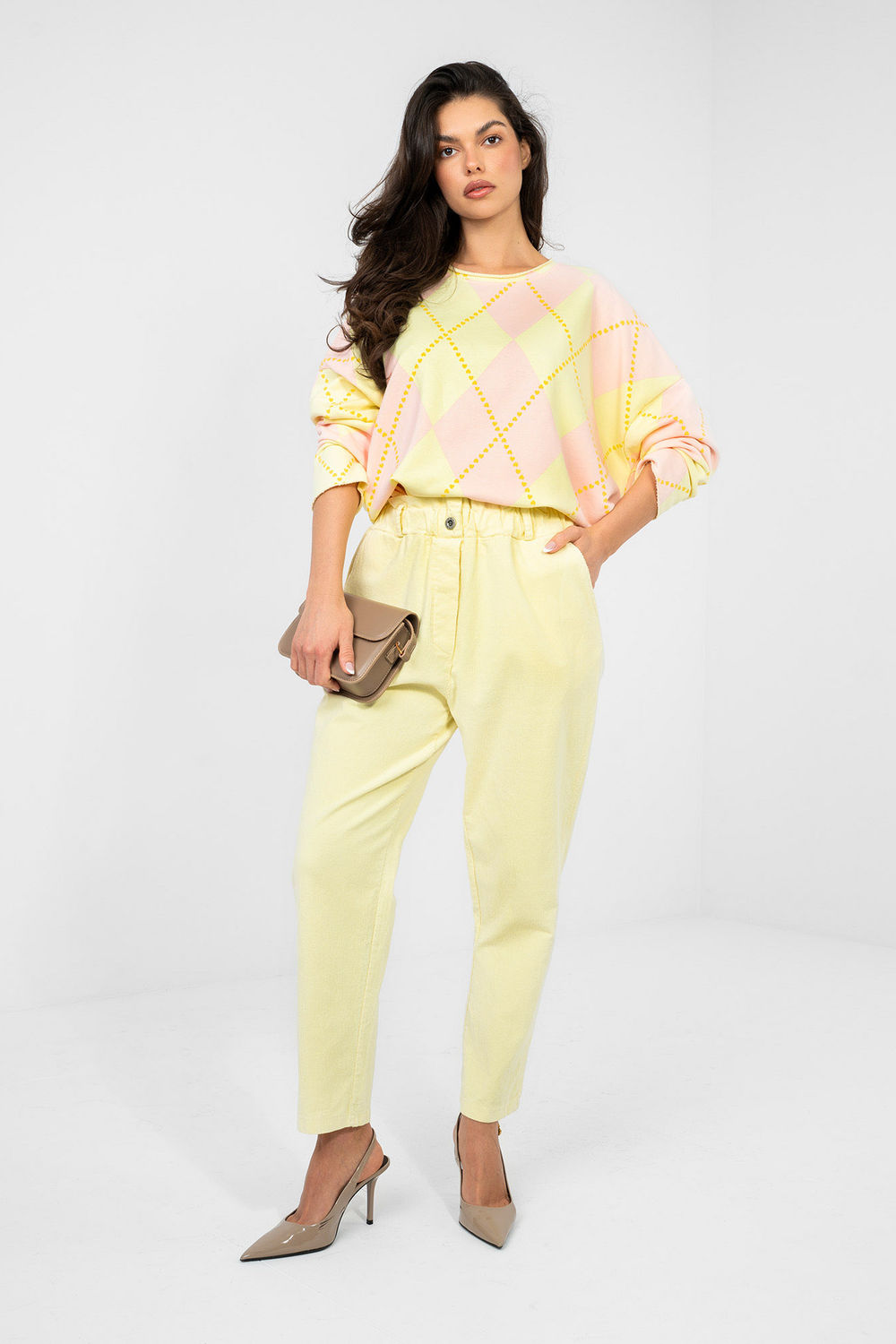Spodnie Damskie Model MI-SP-2689.47 Light Yellow - Italy Moda224840 - Żółty
