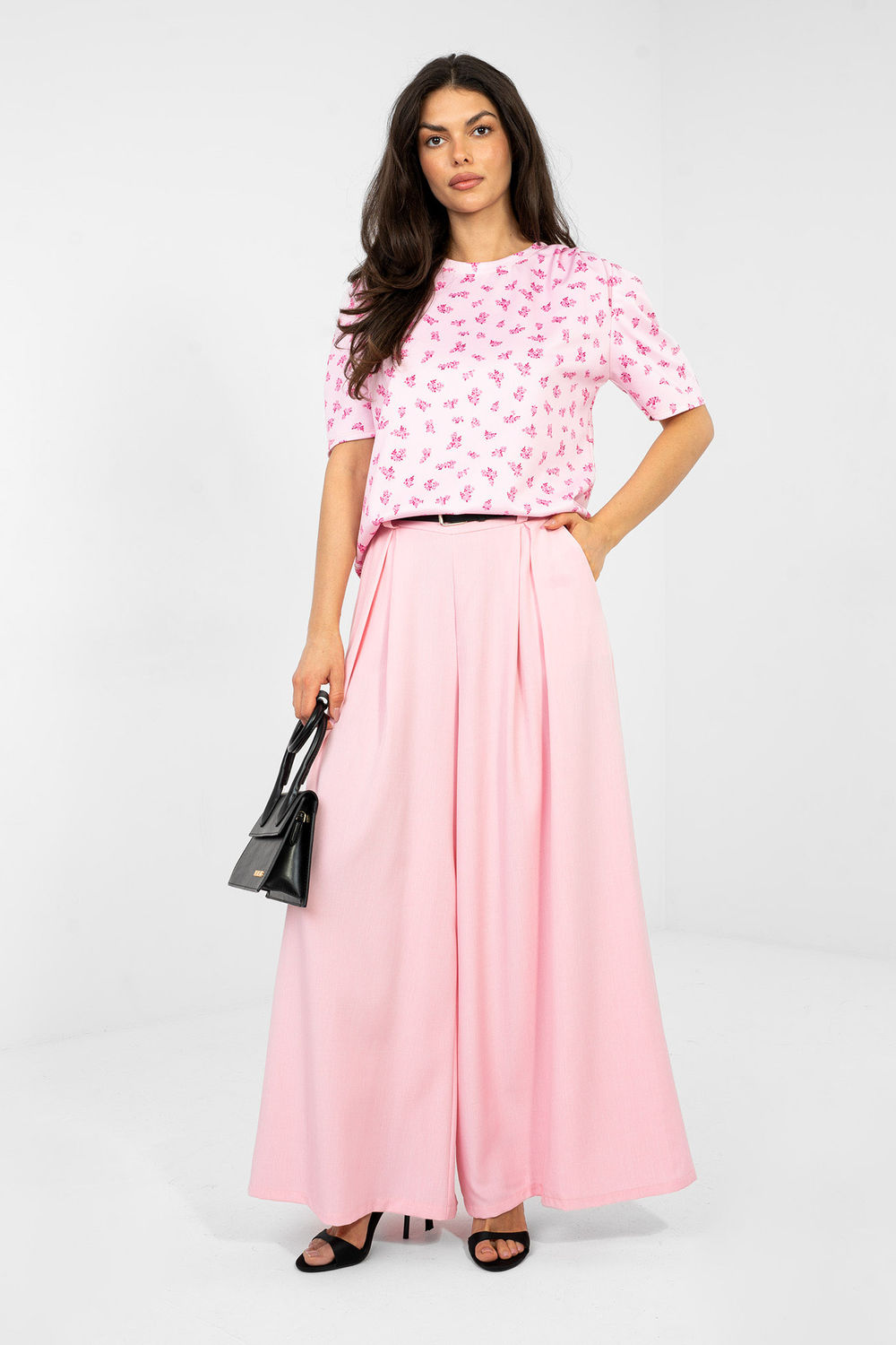 Bluzka Model MI-BZ-A2985.97 Light Pink - Italy Moda224863 - Różowy - obrazek 2