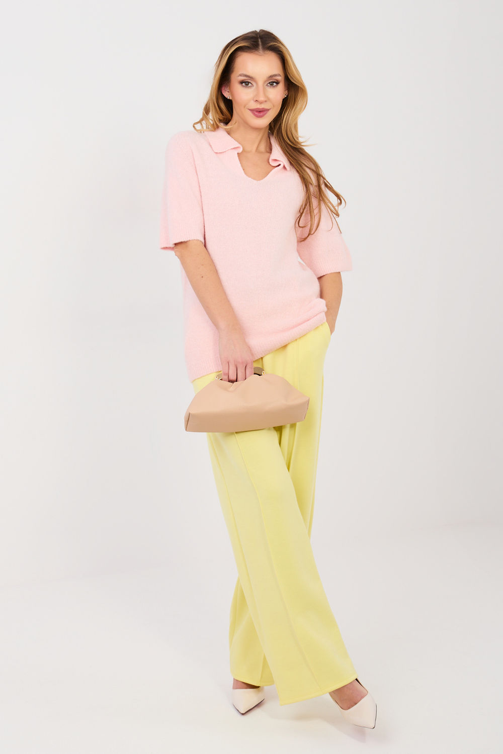 Sweter Damski Model MI-SW-0120.16 Light Pink - Italy Moda224866 - Różowy - obrazek 2