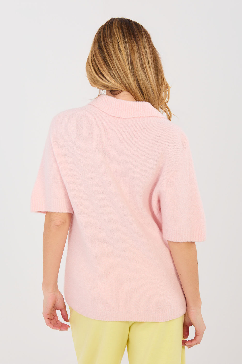 Sweter Damski Model MI-SW-0120.16 Light Pink - Italy Moda224866 - Różowy - obrazek 3