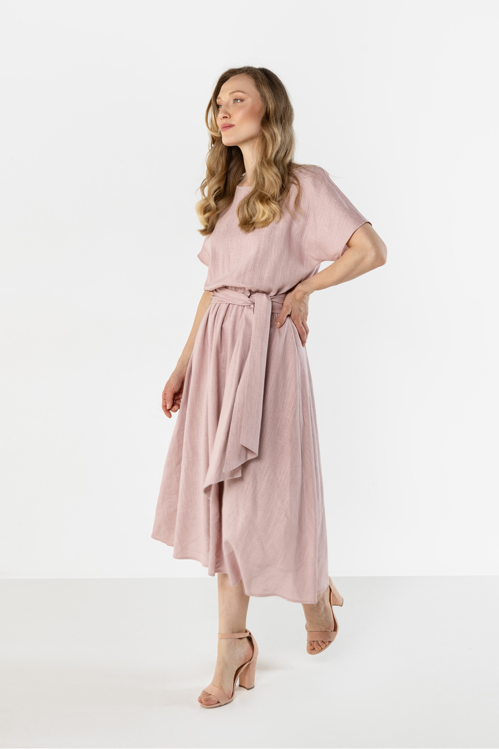 Sukienka Model A770 Dirty Pink - awama225307 - Różowy - obrazek 4