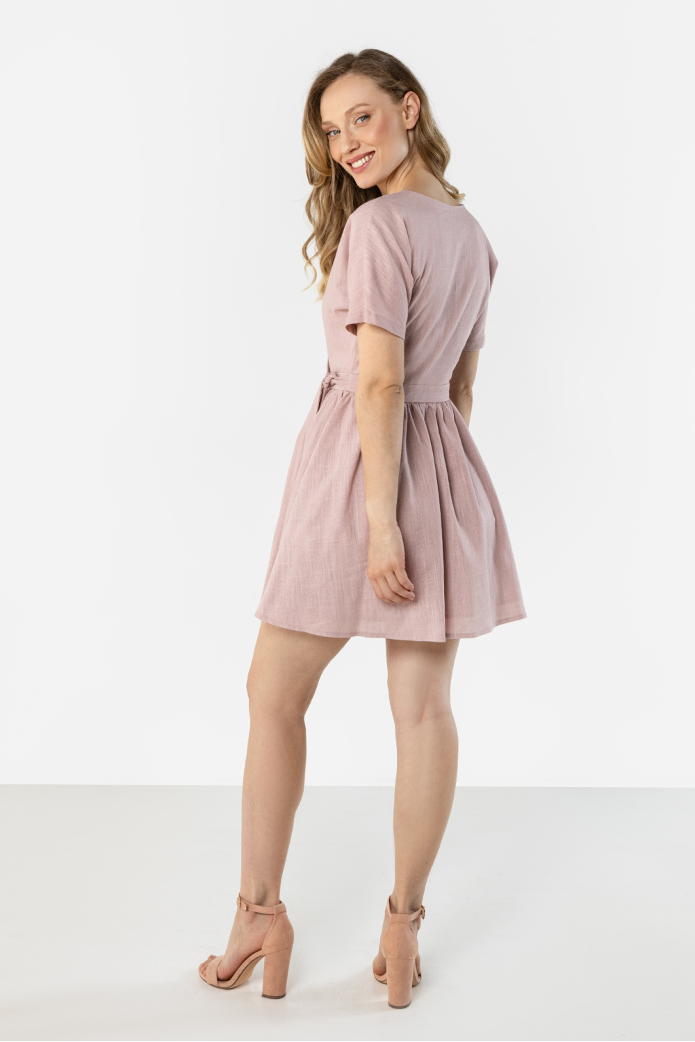 Sukienka Model A769 Dirty Pink - awama225311 - Różowy - obrazek 4