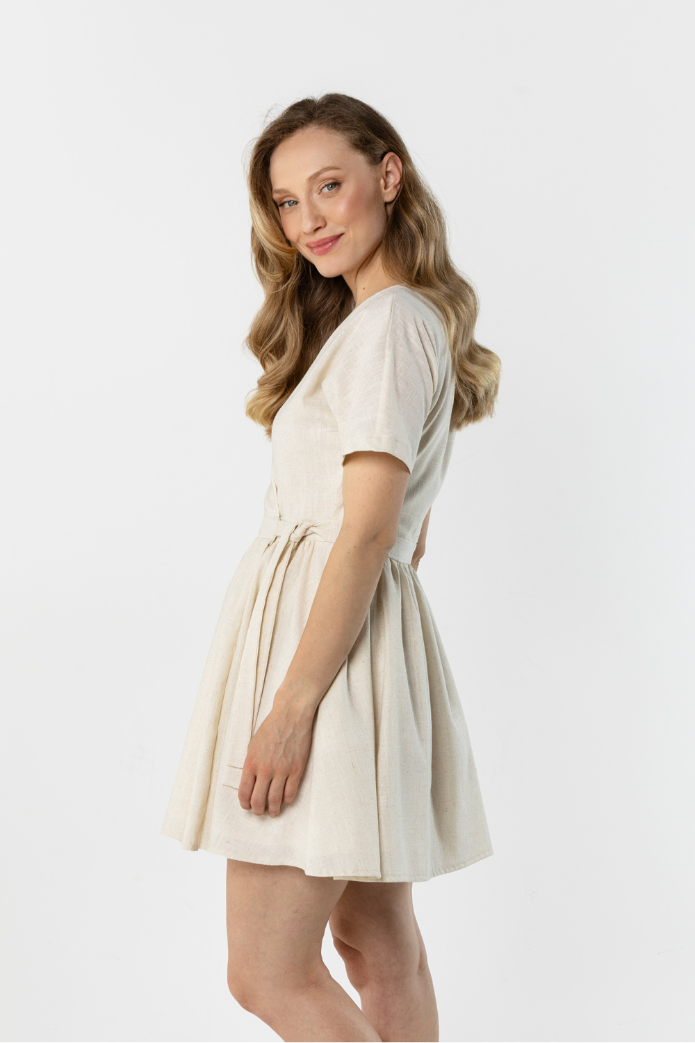 Sukienka Model A769 Beige - awama225313 - Beżowy - obrazek 2