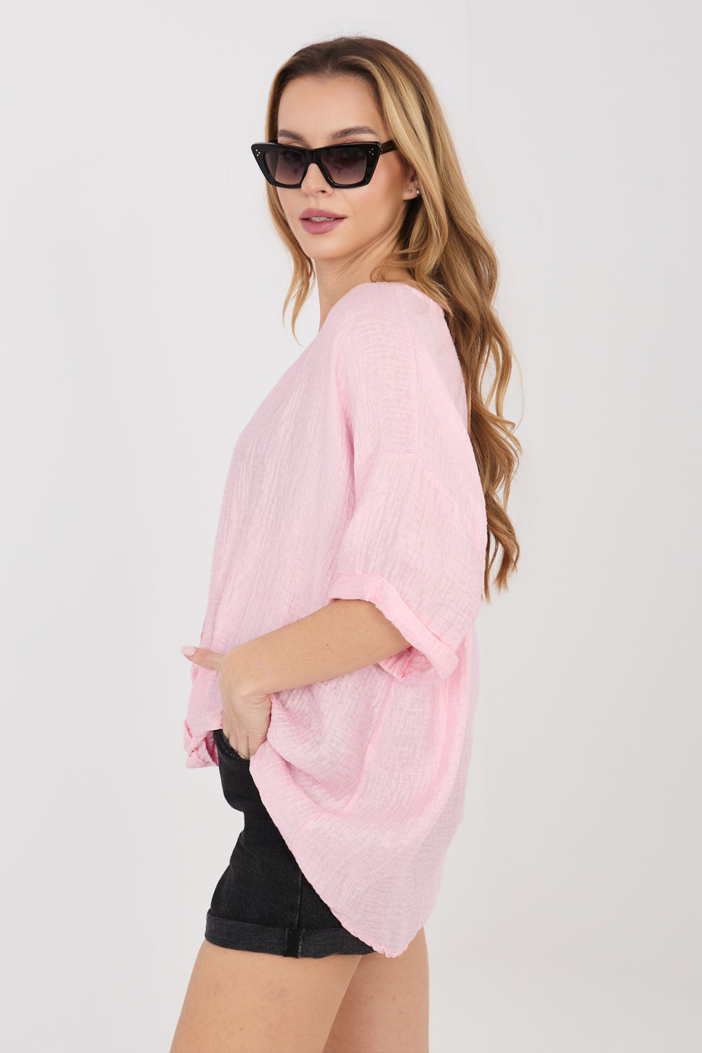 Koszula Damska Model IT-BZ-81891.49 Light Pink - Italy Moda225510 - Różowy - obrazek 2