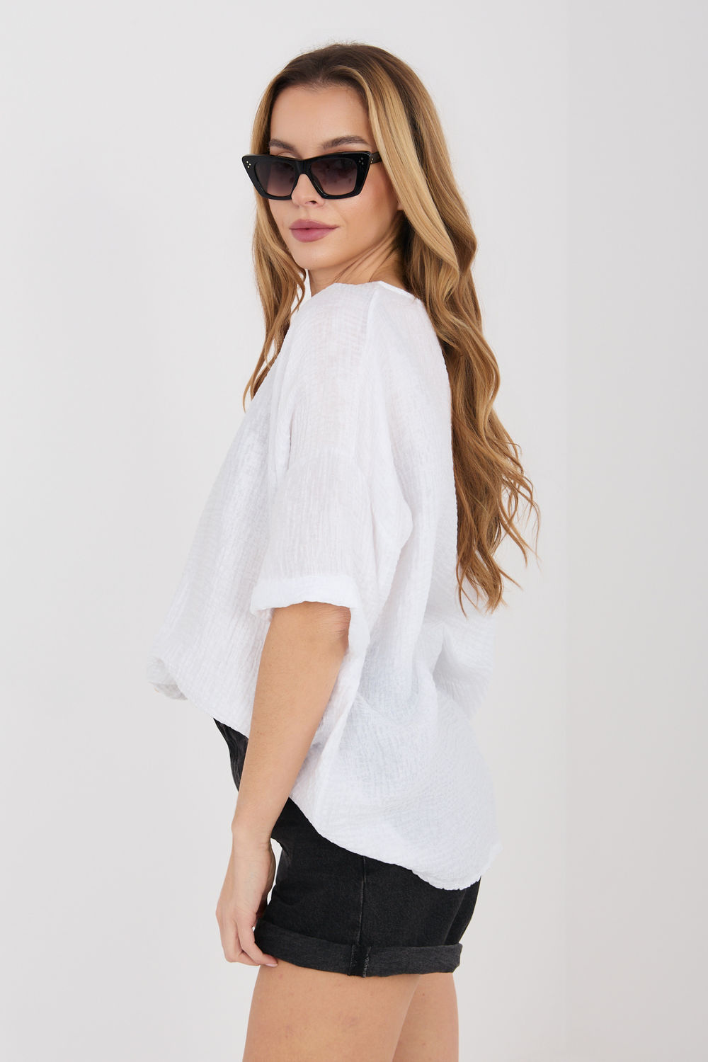 Koszula Damska Model IT-BZ-81891.49 White - Italy Moda225512 - Biały - obrazek 2