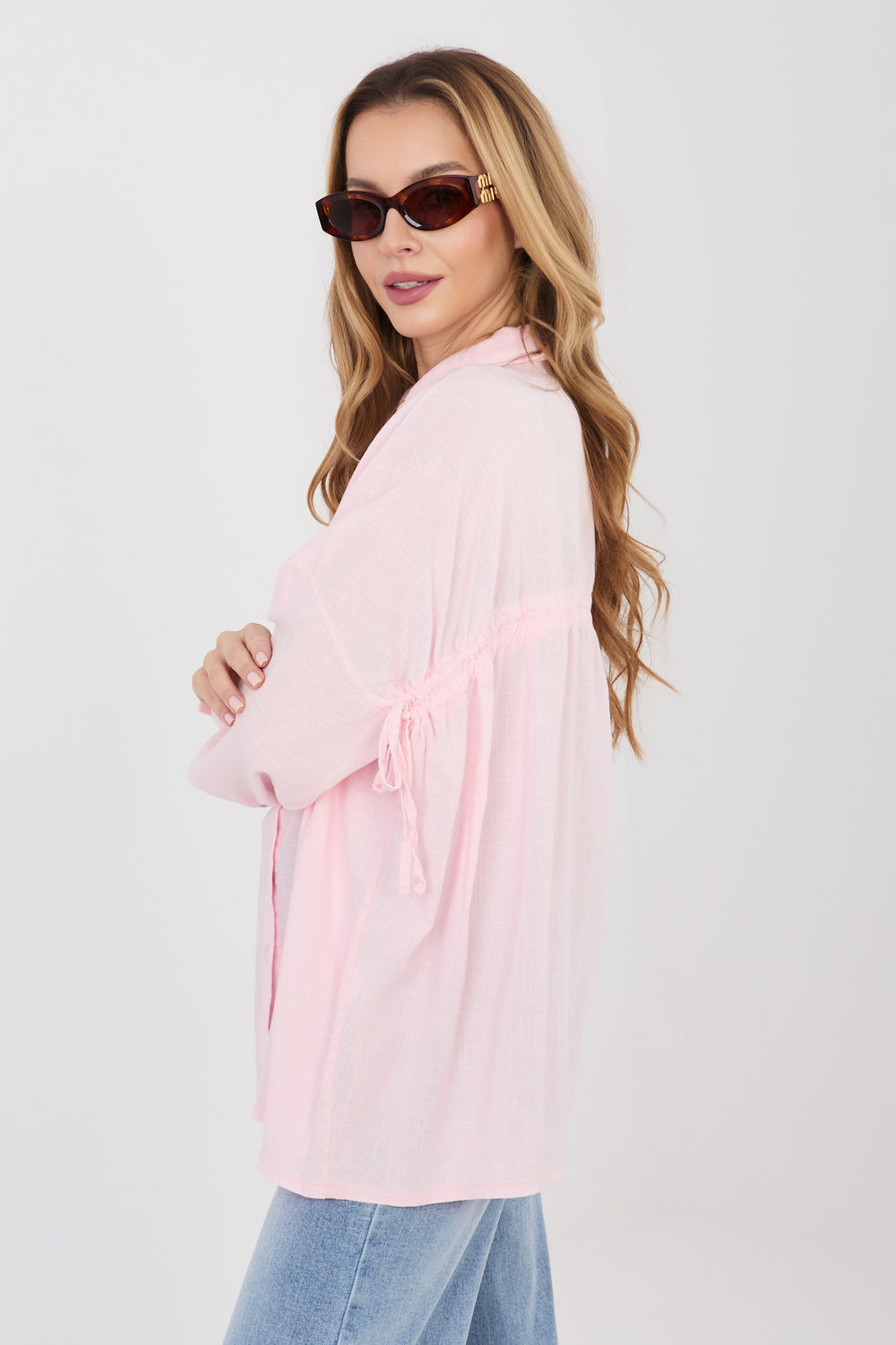 Koszula Damska Model IT-KS-3060.23 Light Pink - Italy Moda225514 - Różowy - obrazek 3