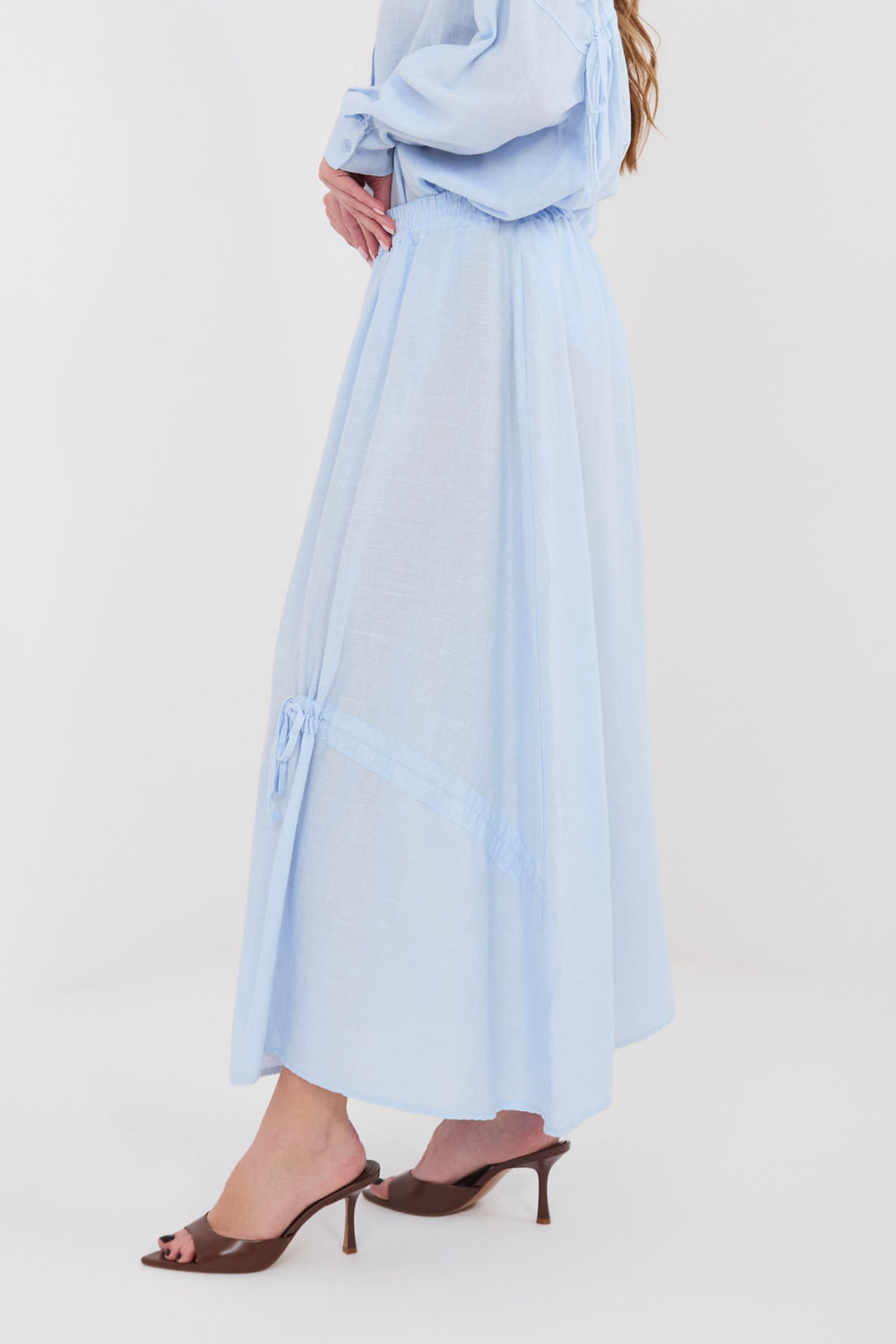 Spódnica Model IT-SD-3061.68 Light Blue - Italy Moda225528 - Niebieski - obrazek 2