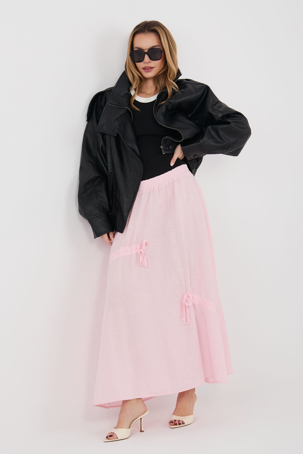Spódnica Model IT-SD-3061.68 Light Pink - Italy Moda225529 - Różowy - obrazek 2