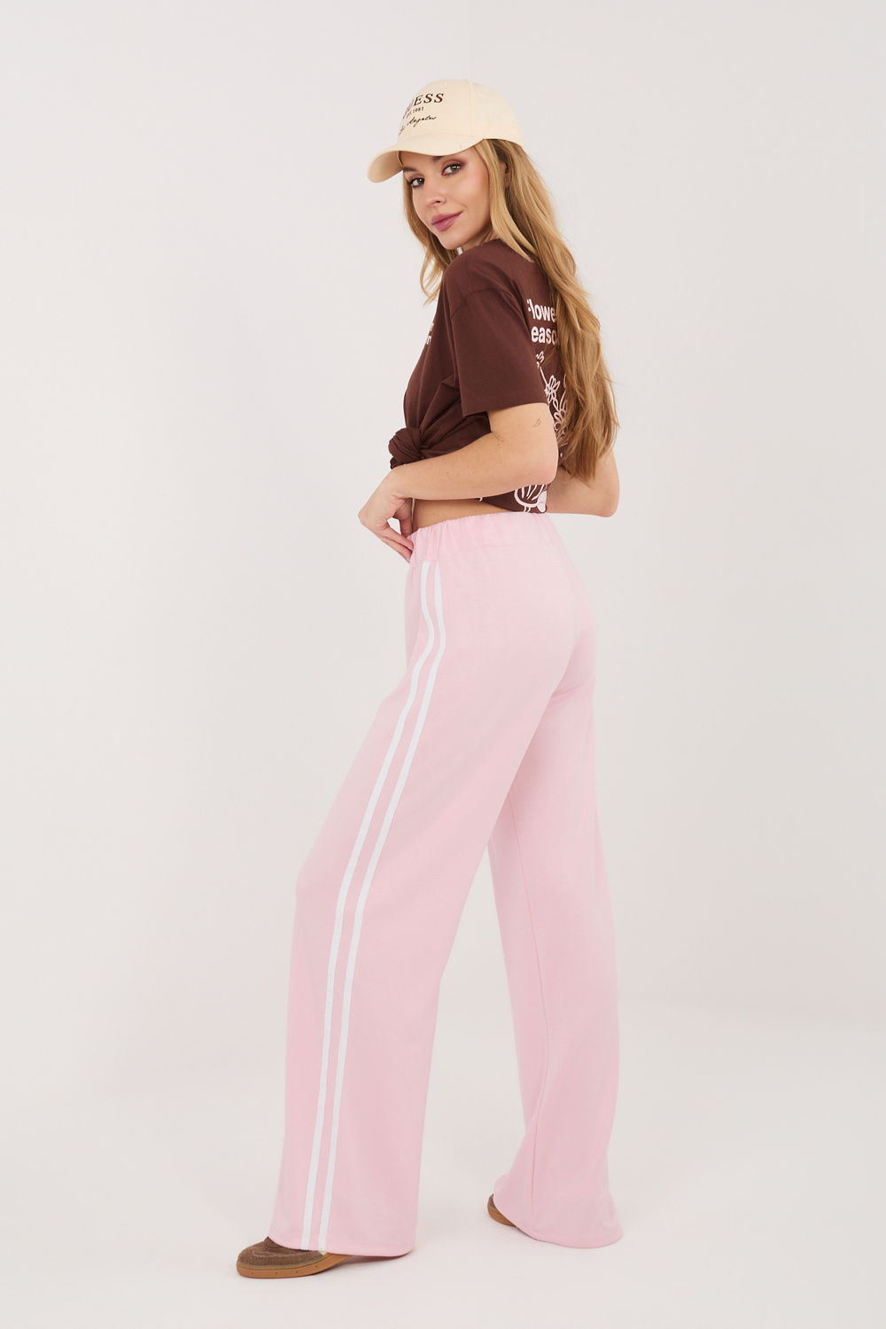 Spodnie Dresowe Model RV-DR-A1239.98 Light Pink - Relevance226154 - Różowy - obrazek 3