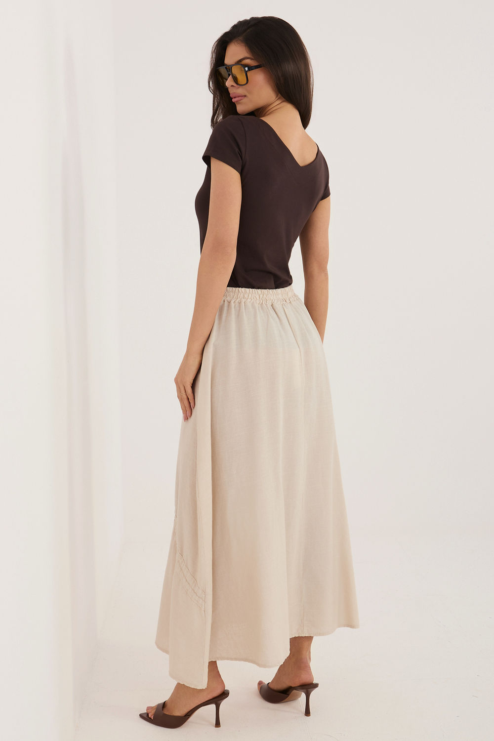 Spódnica Model IT-SD-3061.68 Beige - Italy Moda226237 - Beżowy - obrazek 2