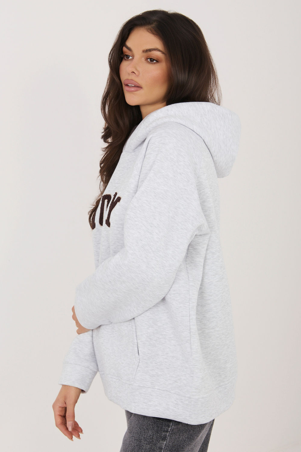 Bluza Damska Model RV-BL-A1082.24 Light Grey - Rue Paris226315 - Szary - obrazek 4
