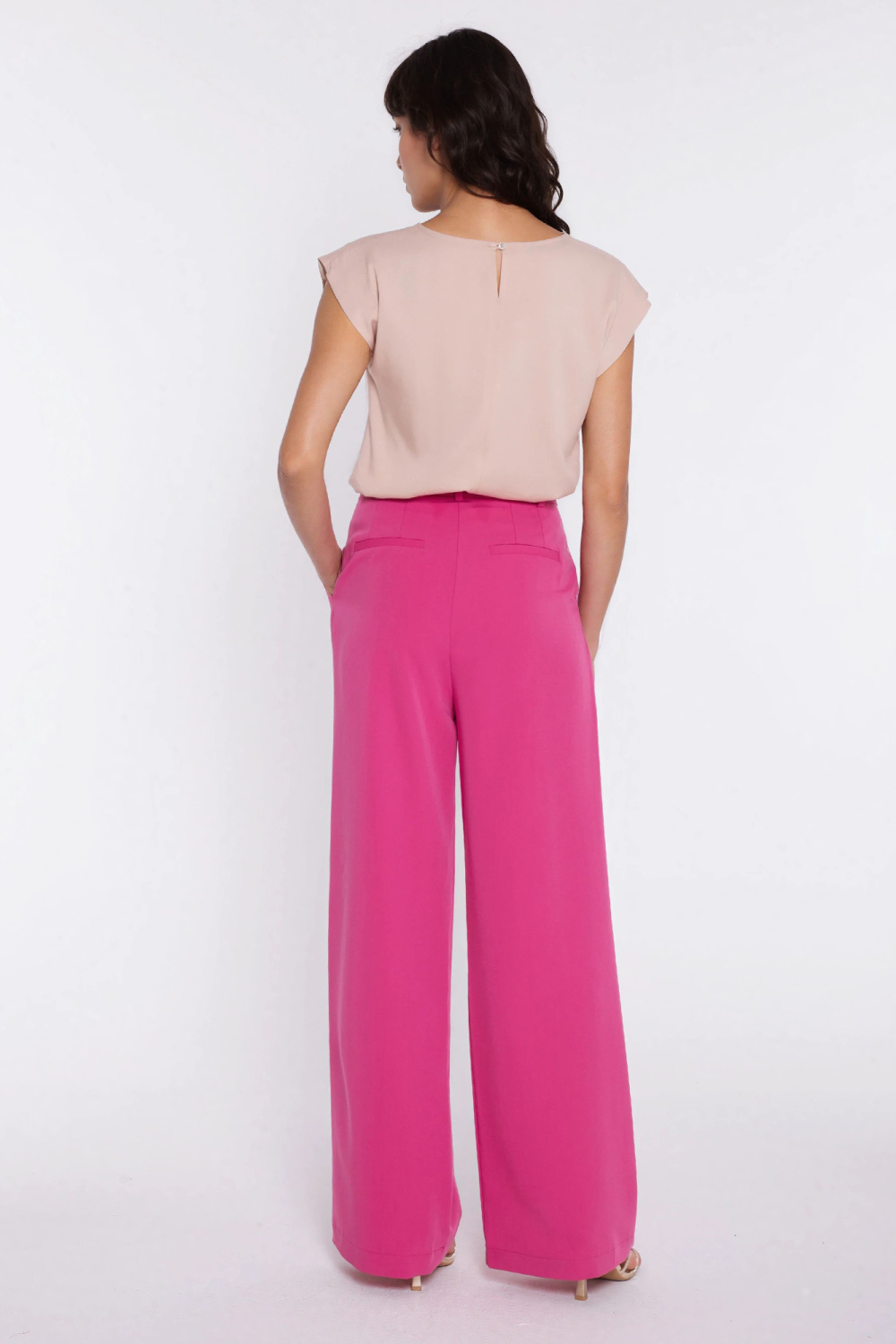 Spodnie z zakładkami wide leg SD138 Pink - Nife226423 - Różowy - obrazek 3