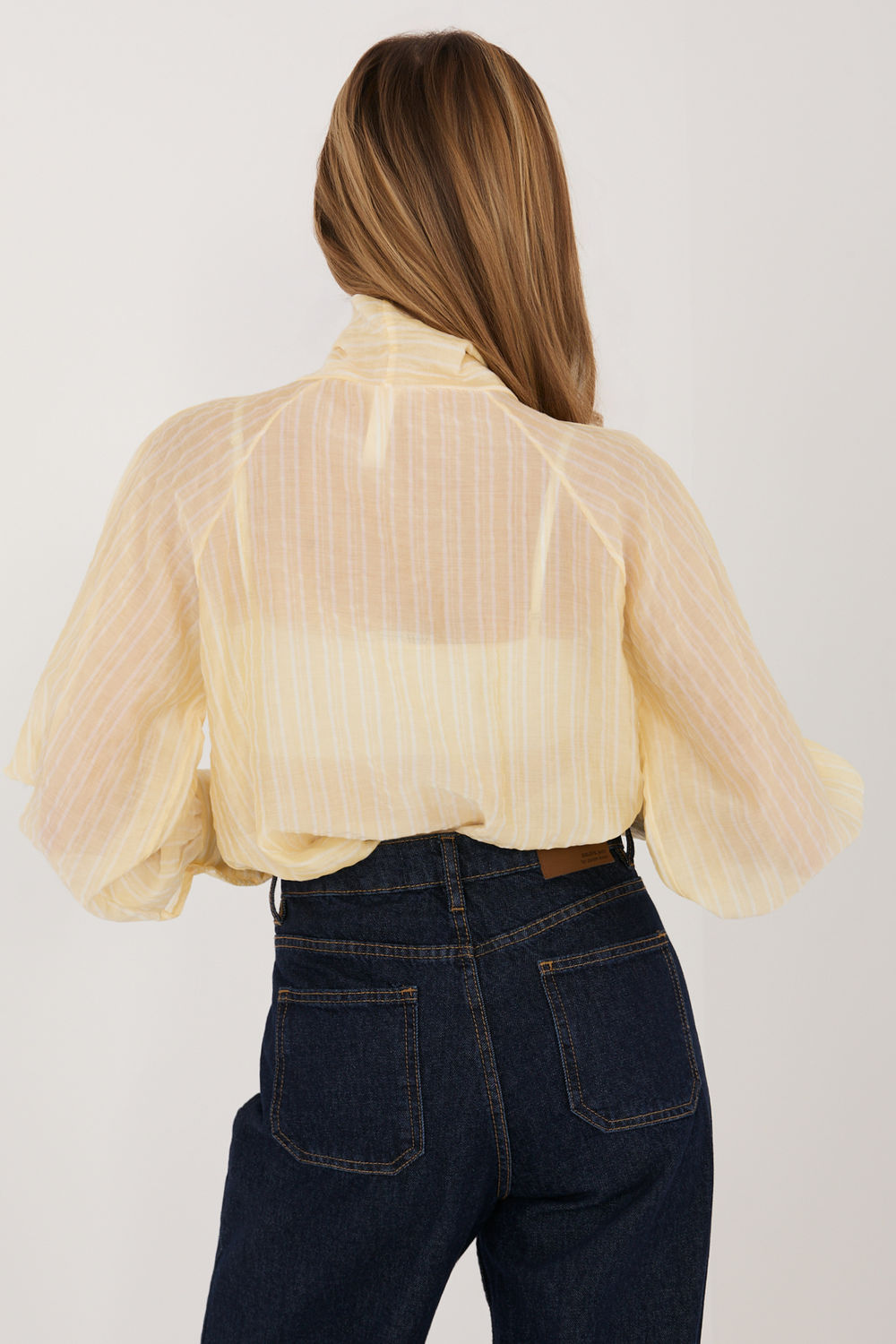 Koszula Damska Model IT-KS-26010.76 Light Yellow - Italy Moda226439 - Żółty - obrazek 3