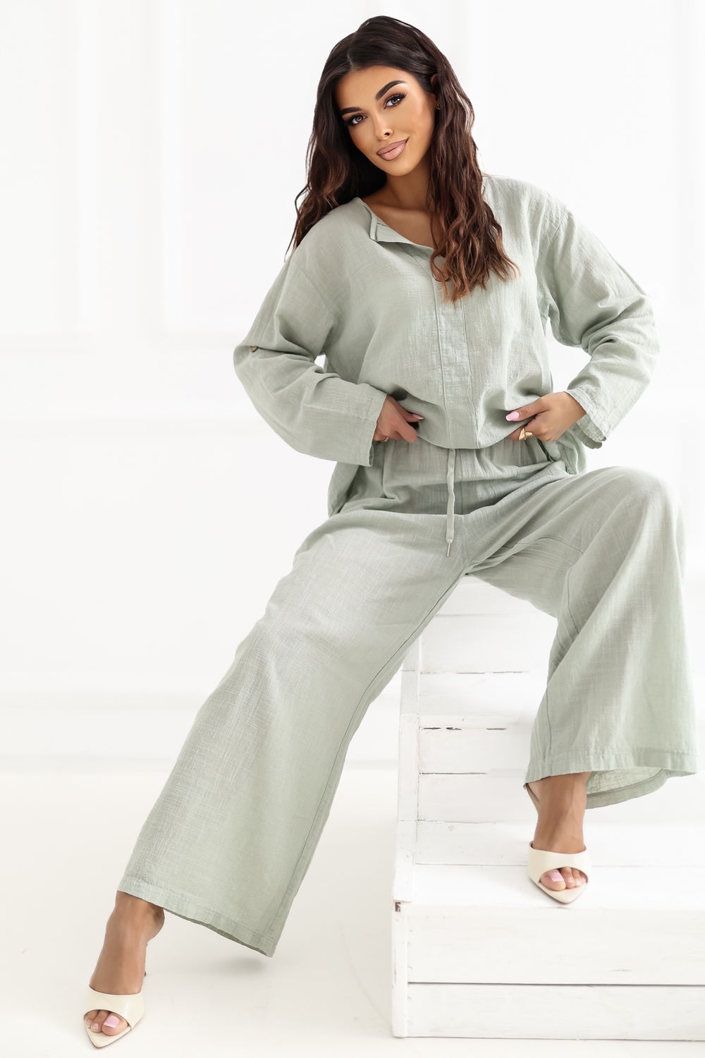 Spodnie Damskie Model IT-SP-2873.02 Khaki - Italy Moda226445 - Zielony - obrazek 4