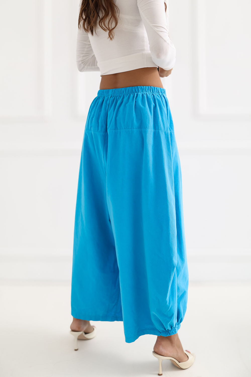 Spodnie Damskie Model IT-SP-FL9321.95 Blue - Italy Moda226455 - Niebieski - obrazek 2