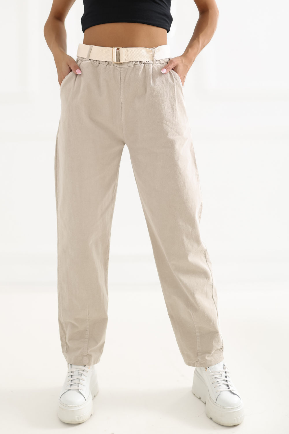 Spodnie Damskie Model IT-SP-26016.85 Beige - Italy Moda226459 - Beżowy