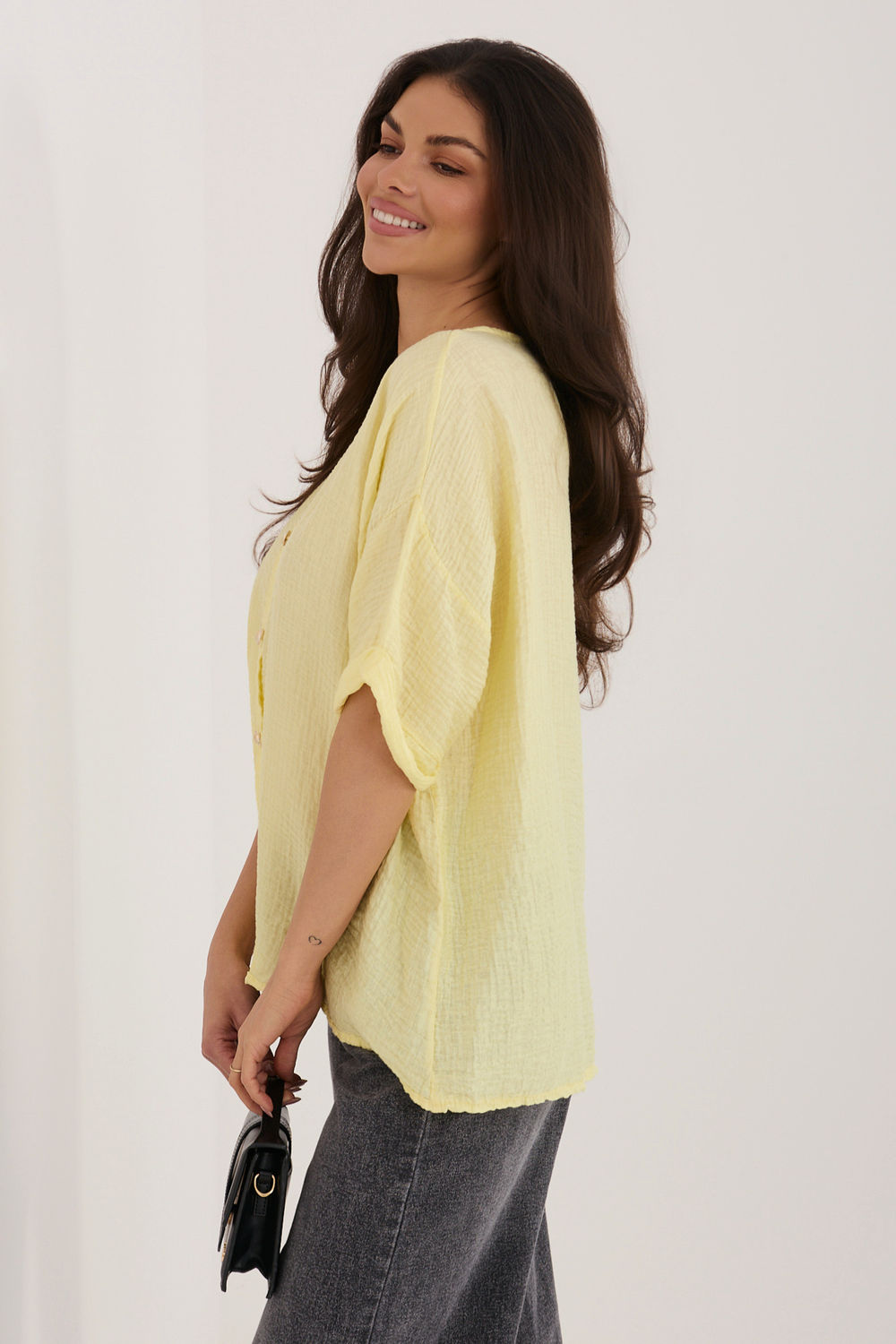 Koszula Damska Model IT-BZ-81891.49 Light Yellow - Italy Moda226472 - Żółty - obrazek 2