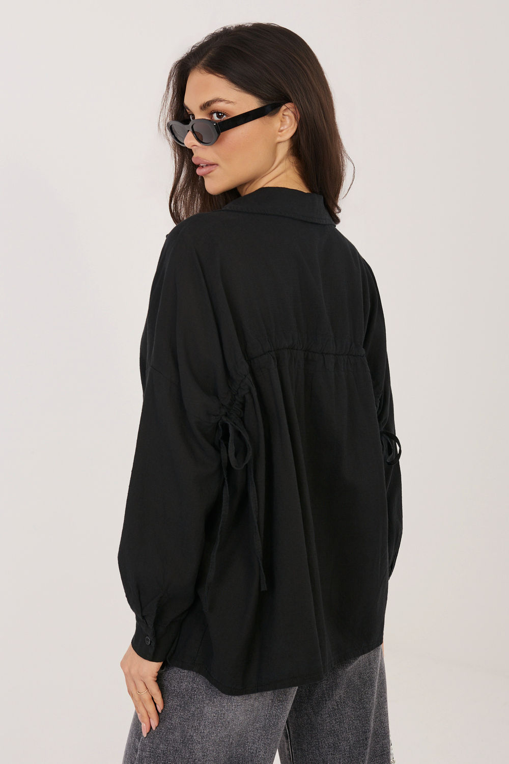 Koszula Damska Model IT-KS-3060.23 Black - Italy Moda226476 - Czarny - obrazek 3