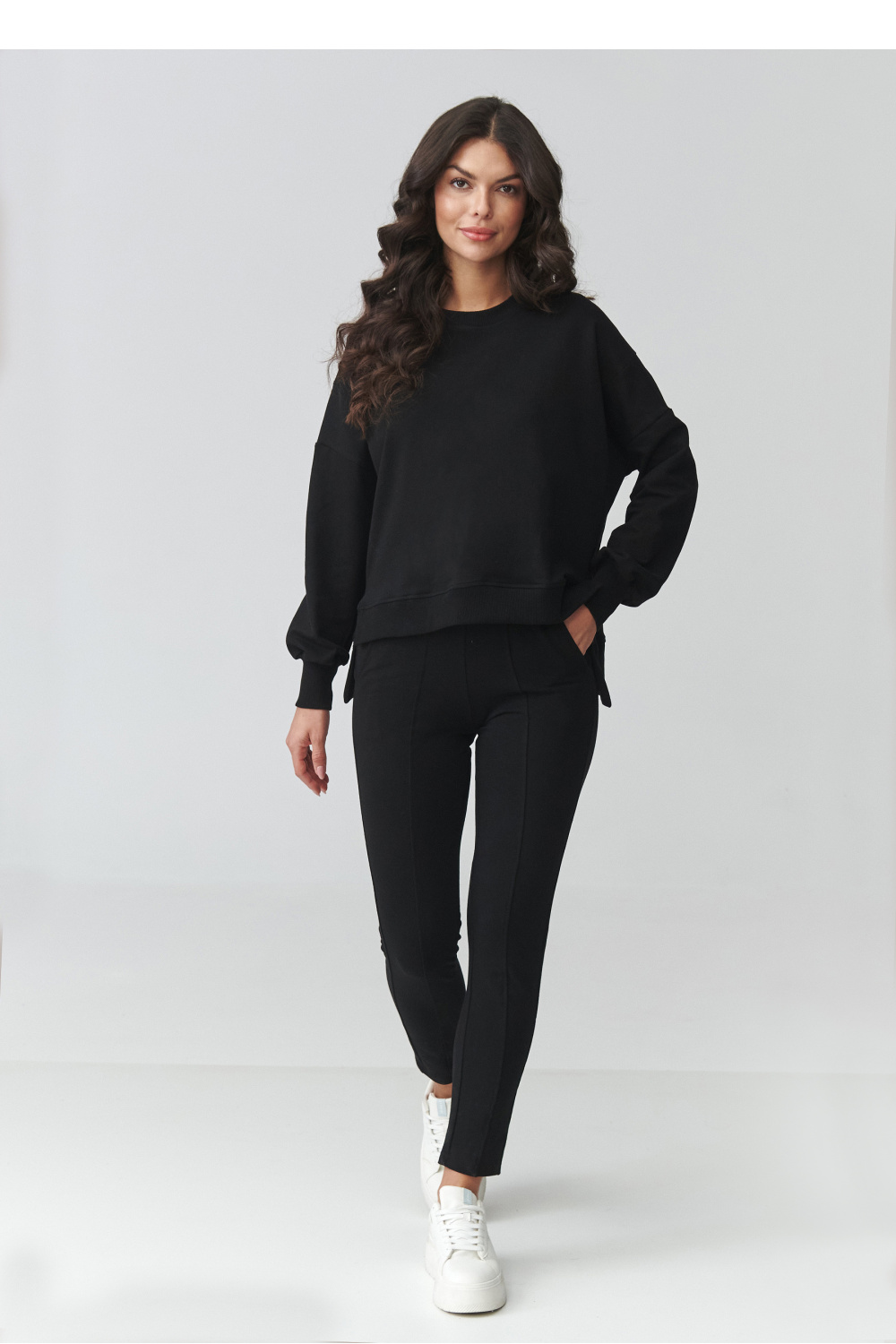 Spodnie Komplet Model M917 Black - Makadamia226806 - Czarny