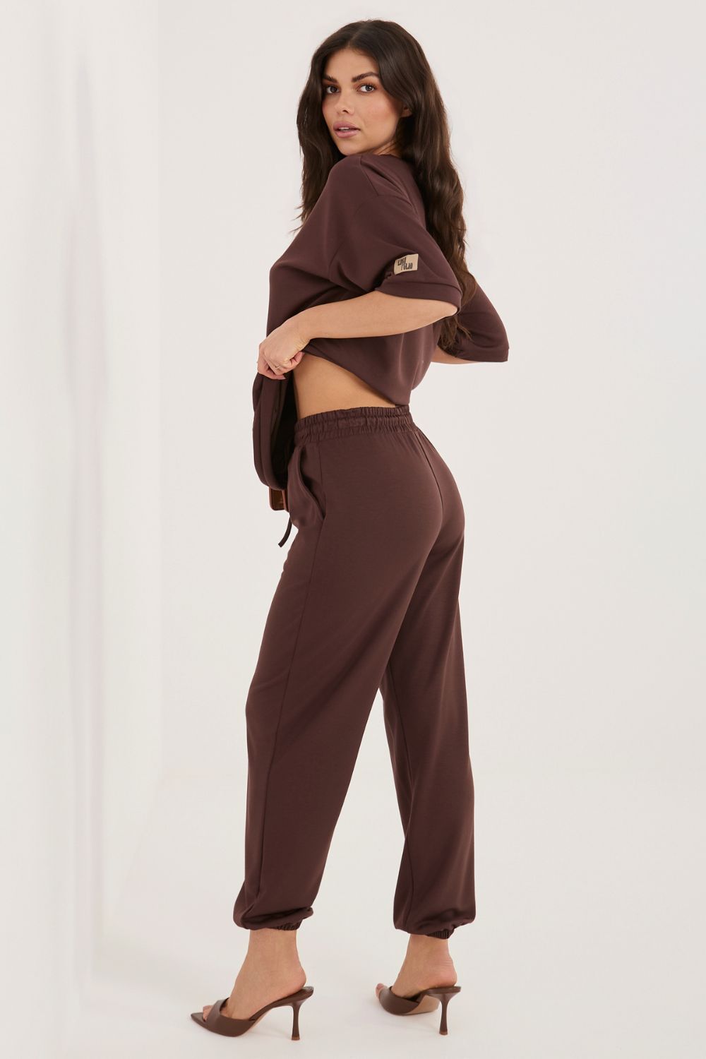 Spodnie Komplet Model RV-KMPL-A1290.94 Dark Brown - Rue Paris226987 - Brązowy - obrazek 3