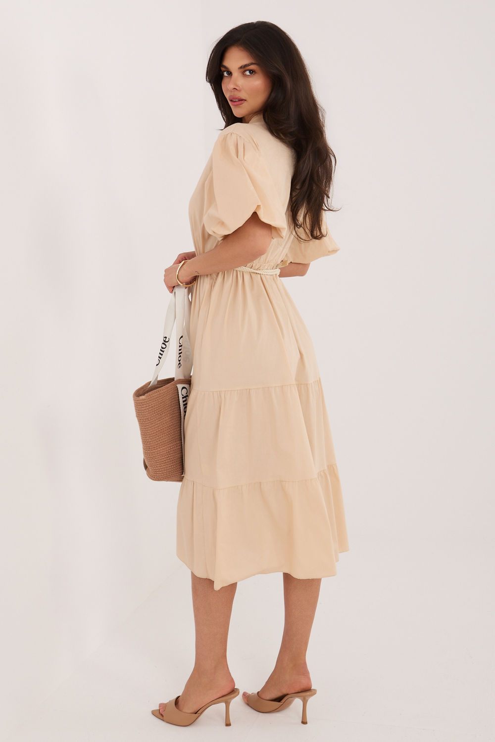 Sukienka Model MI-SK-92950.90 Beige - Italy Moda227542 - Beżowy - obrazek 3