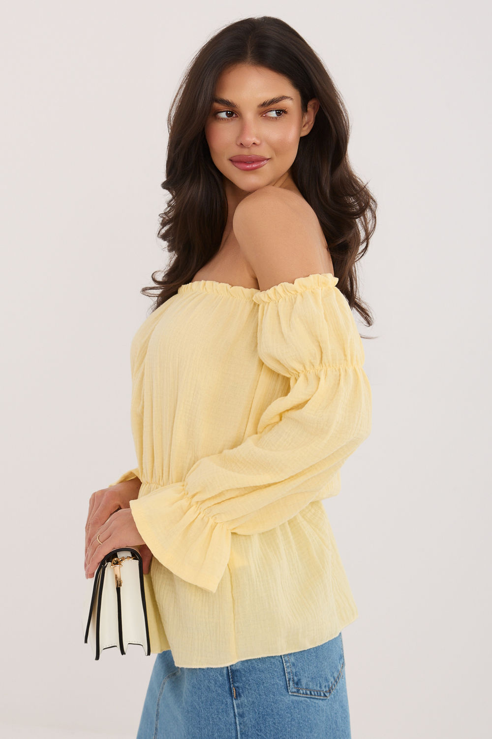Bluzka Model MI-BZ-M682.92 Light Yellow - Italy Moda227544 - Żółty - obrazek 2
