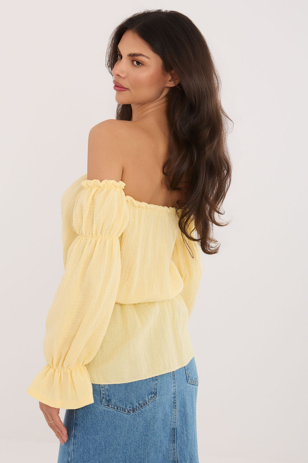 Bluzka Model MI-BZ-M682.92 Light Yellow - Italy Moda227544 - Żółty - obrazek 3
