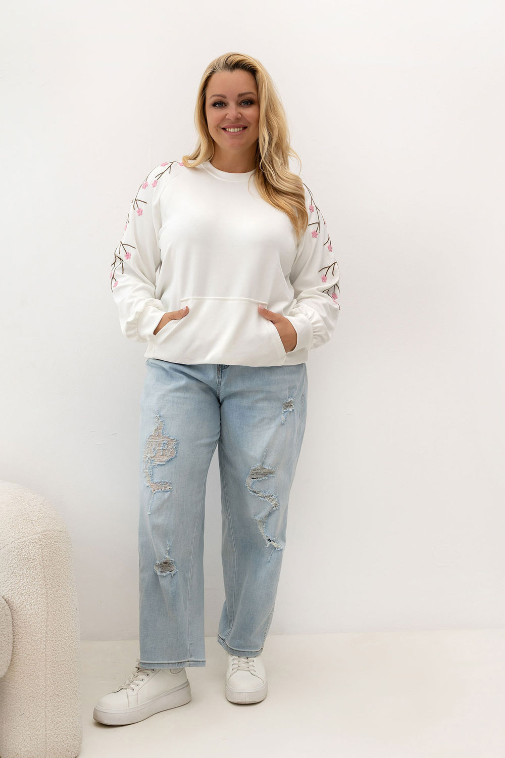 Bluza Damska Model RV-BL-A1210.98 White - Relevance228062 - Biały - obrazek 2