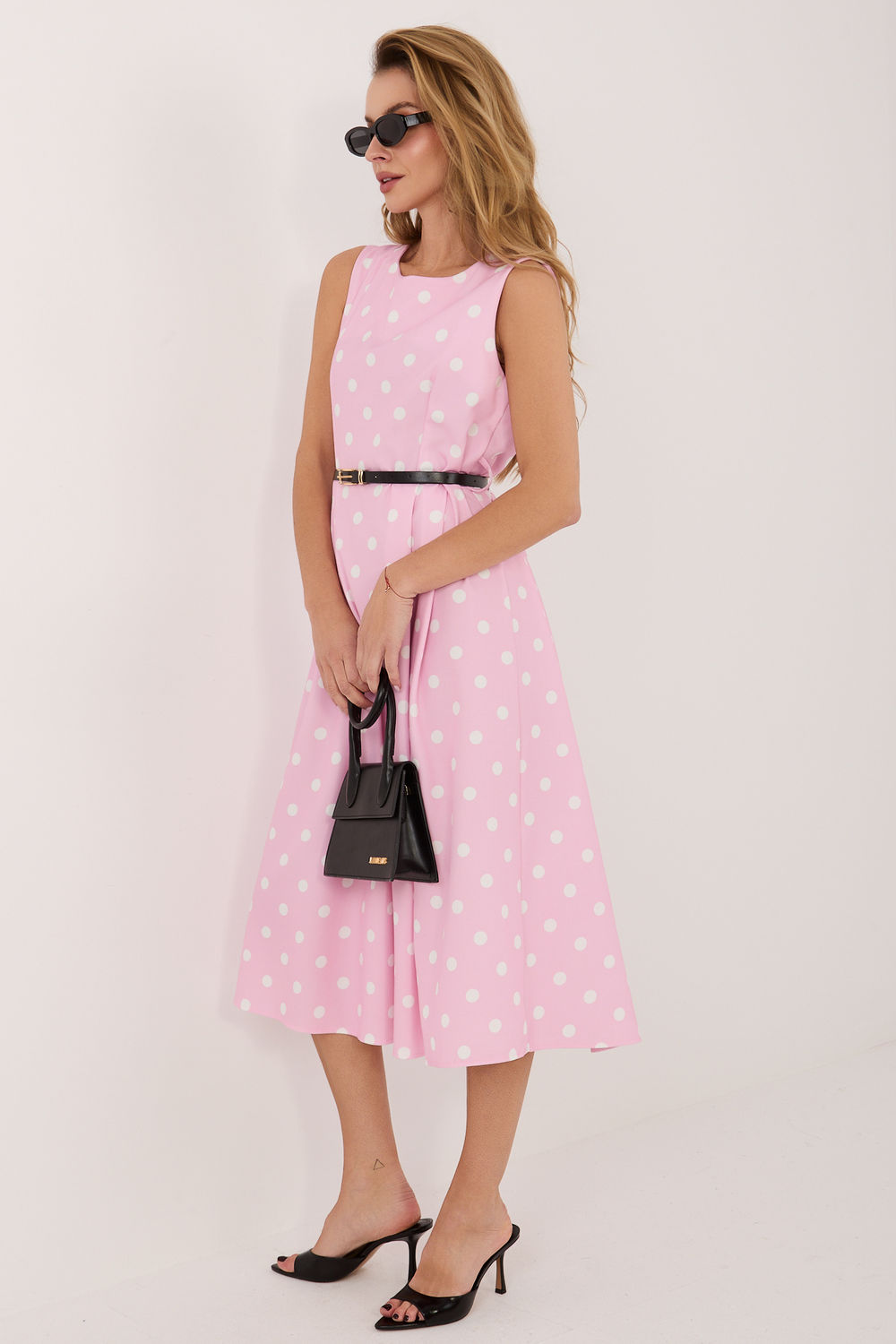 Sukienka Model MI-SK-A241612.89 Light Pink - Italy Moda228179 - Różowy - obrazek 2
