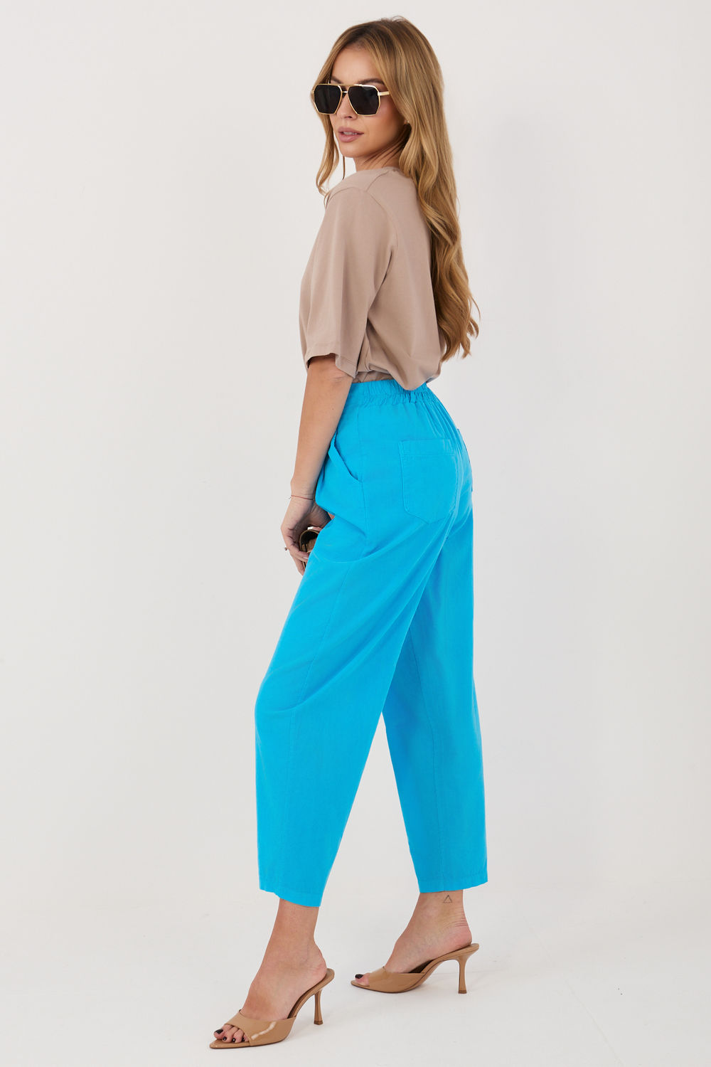 Spodnie Damskie Model IT-SP-FL8916-1.15 Blue - Rue Paris228357 - Niebieski - obrazek 2