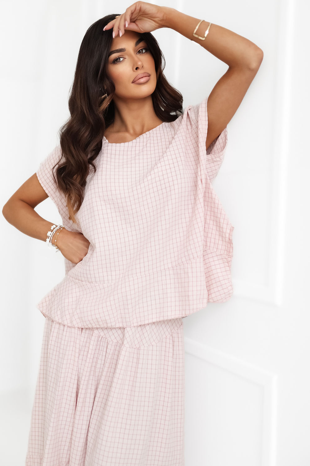Bluzka Model IT-BZ-FL10332.80 Light Pink - Italy Moda228466 - Różowy