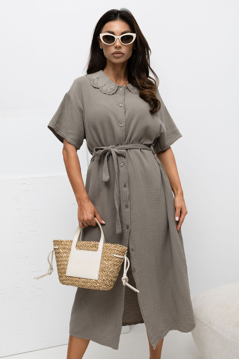 Sukienka Model MI-SK-3426.91 Dark Beige - Italy Moda228879 - Beżowy