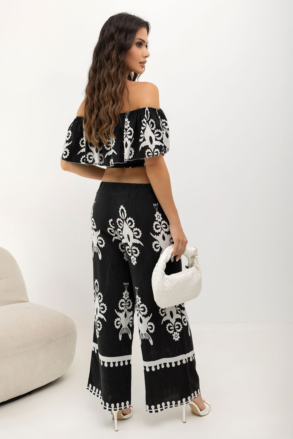 Spodnie Komplet Model MO-KMPL-126175.85 Black - Italy Moda229923 - Czarny - obrazek 3