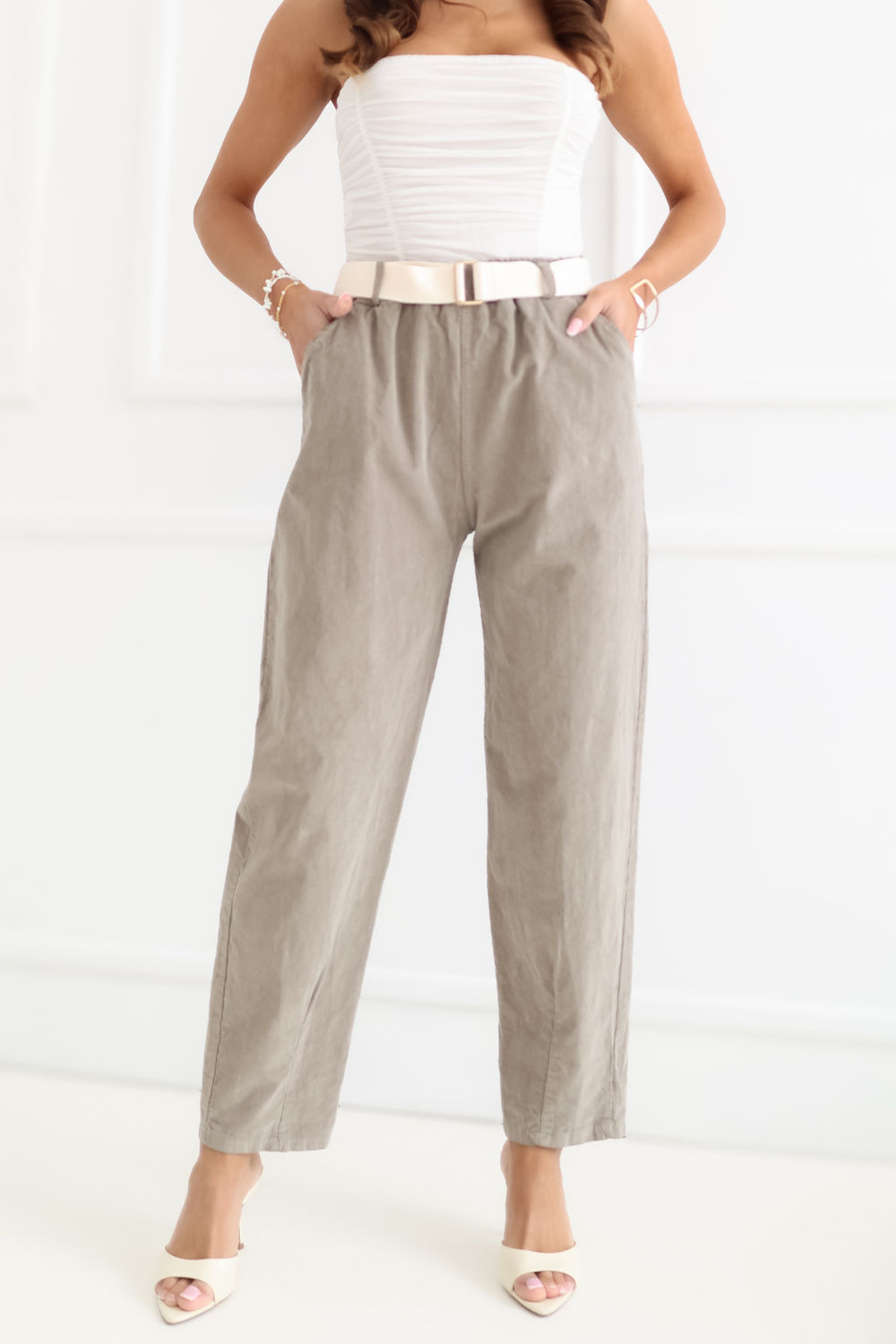 Spodnie Damskie Model IT-SP-26016.85 Dark Beige - Italy Moda230168 - Beżowy