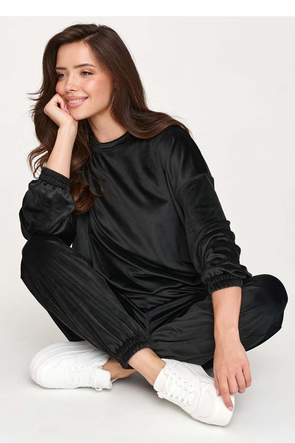 Spodnie Komplet Model M954 Black - Makadamia230825 - Czarny - obrazek 2