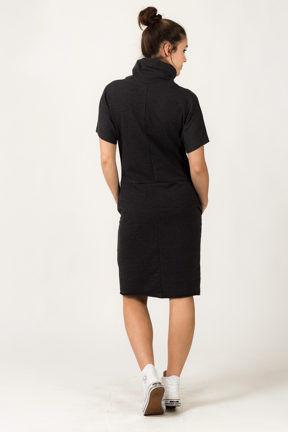 Sukienka Model Irmina 3 Dark Grey - Tessita107260 - Szary - obrazek 3