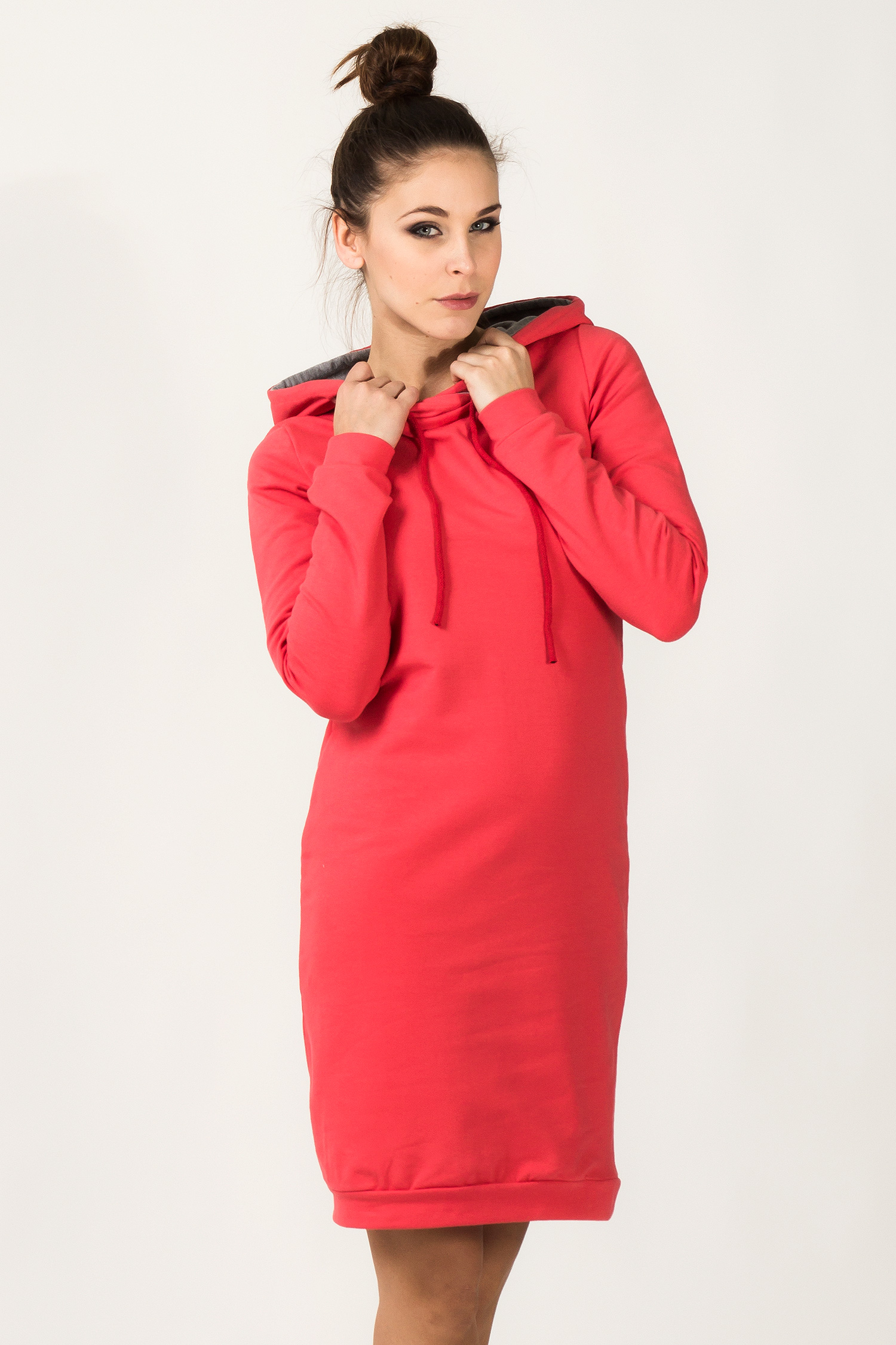 Sukienka Model Beata 3 Coral - Tessita36014 - Różowy