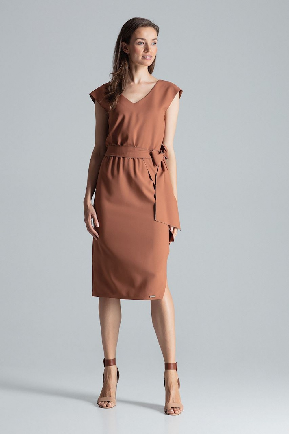Sukienka Model M674 Brown - Figl135795 - Brązowy