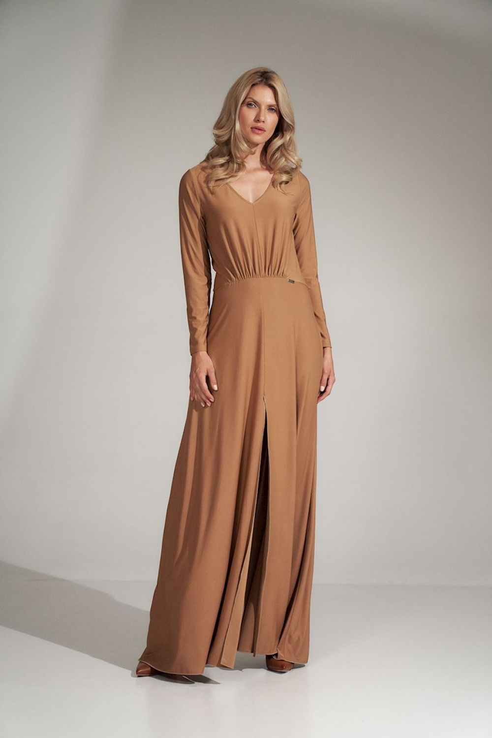 Sukienka Model M727 Beige - Figl150439 - Beżowy