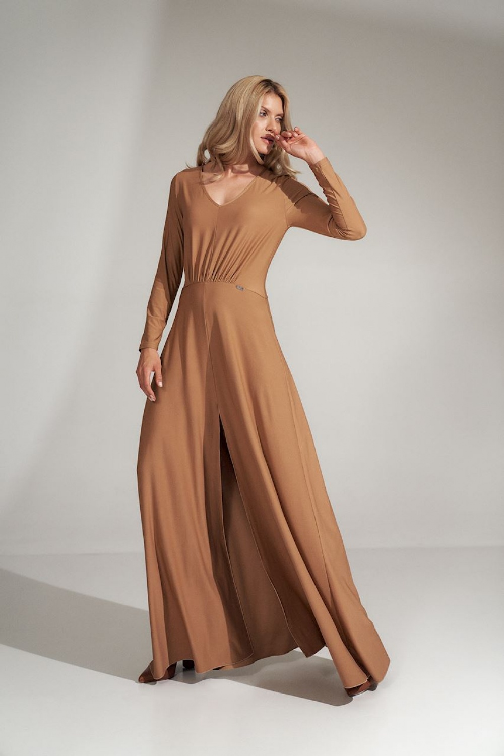 Sukienka Model M727 Beige - Figl150439 - Beżowy - obrazek 2