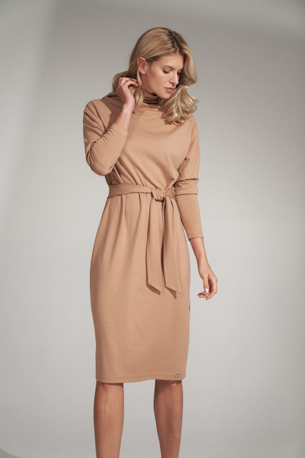 Sukienka Model M726 Beige - Figl150442 - Beżowy
