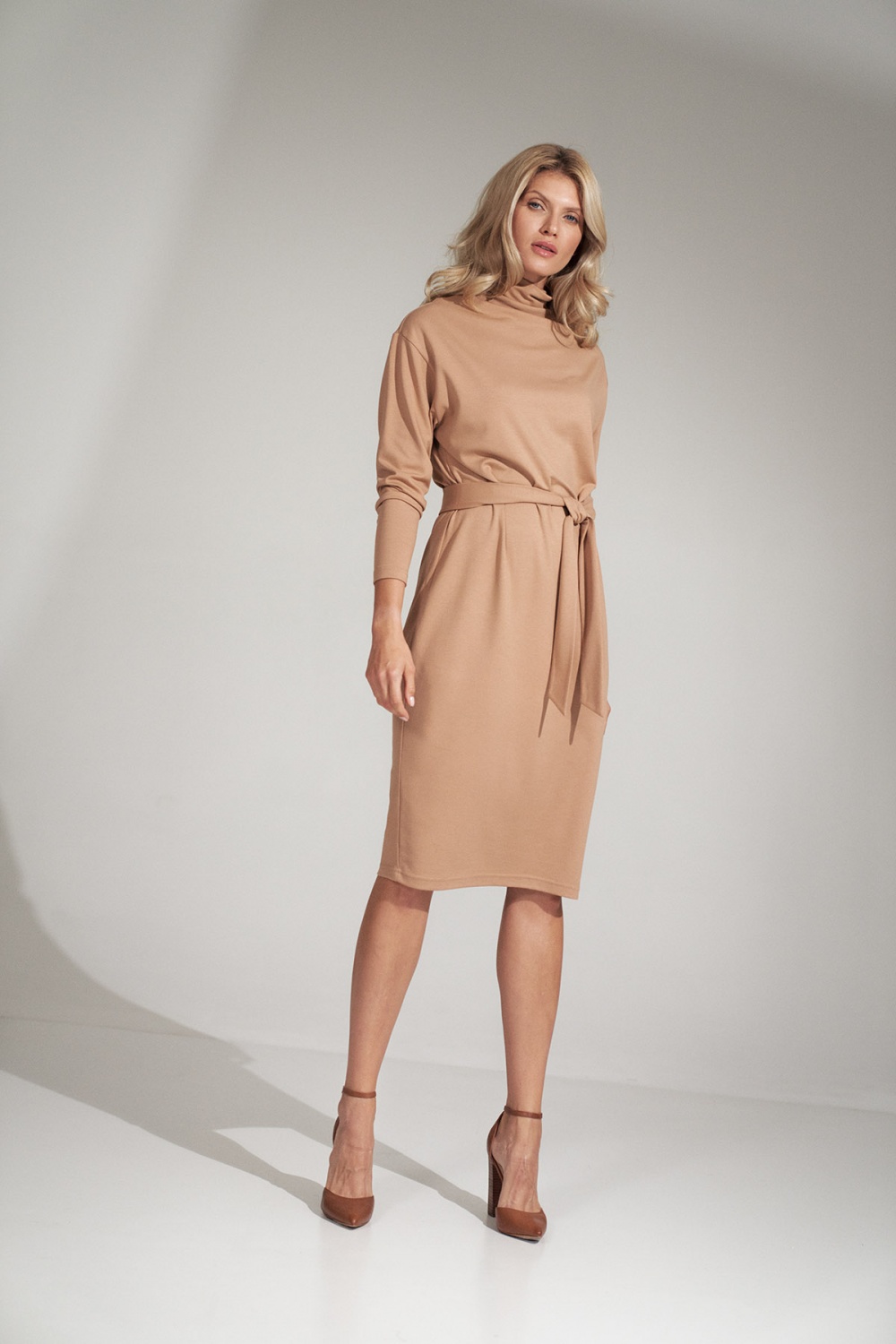 Sukienka Model M726 Beige - Figl150442 - Beżowy - obrazek 2