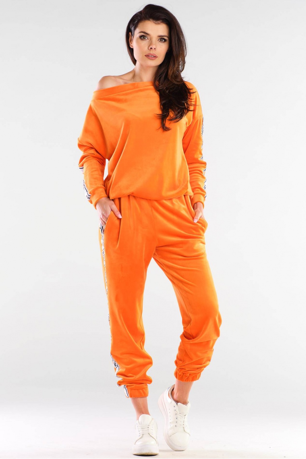 Spodnie Dresowe Model A409 Orange - awama154804 - Pomarańczowy