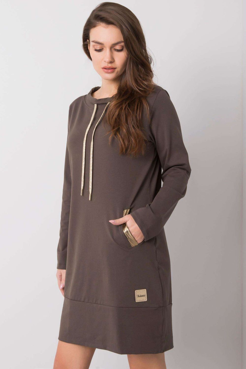 Sukienka Model RV-SK-6067.15X Khaki - Relevance159845 - Zielony - obrazek 3